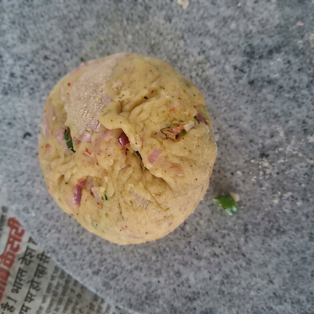 चुकंदर-पनीर पराठा | Pink Paneer Paratha — photo 3